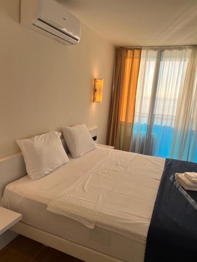 The Best Beach Aparthotel Orbi City Батуми Екстериор снимка