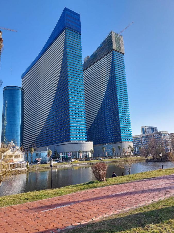 The Best Beach Aparthotel Orbi City Батуми Екстериор снимка