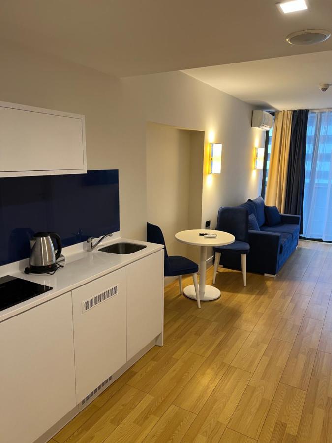The Best Beach Aparthotel Orbi City Батуми Екстериор снимка