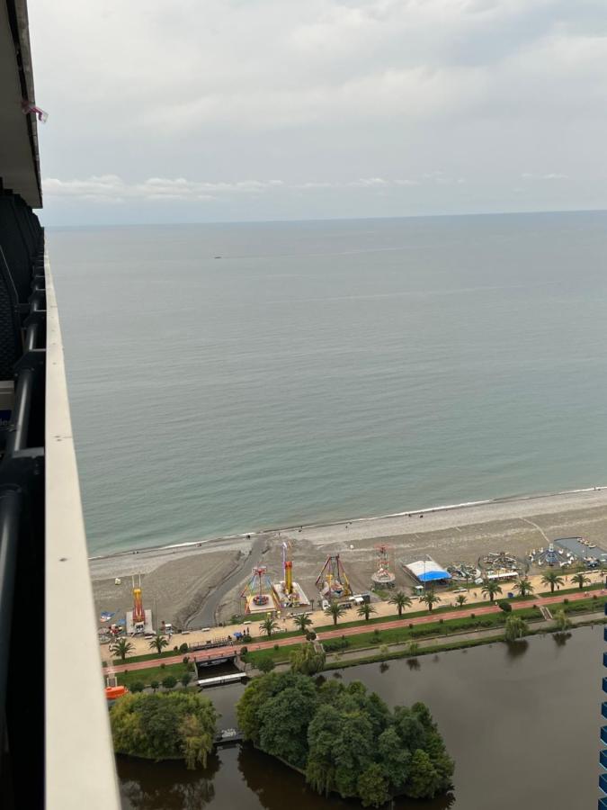 The Best Beach Aparthotel Orbi City Батуми Екстериор снимка