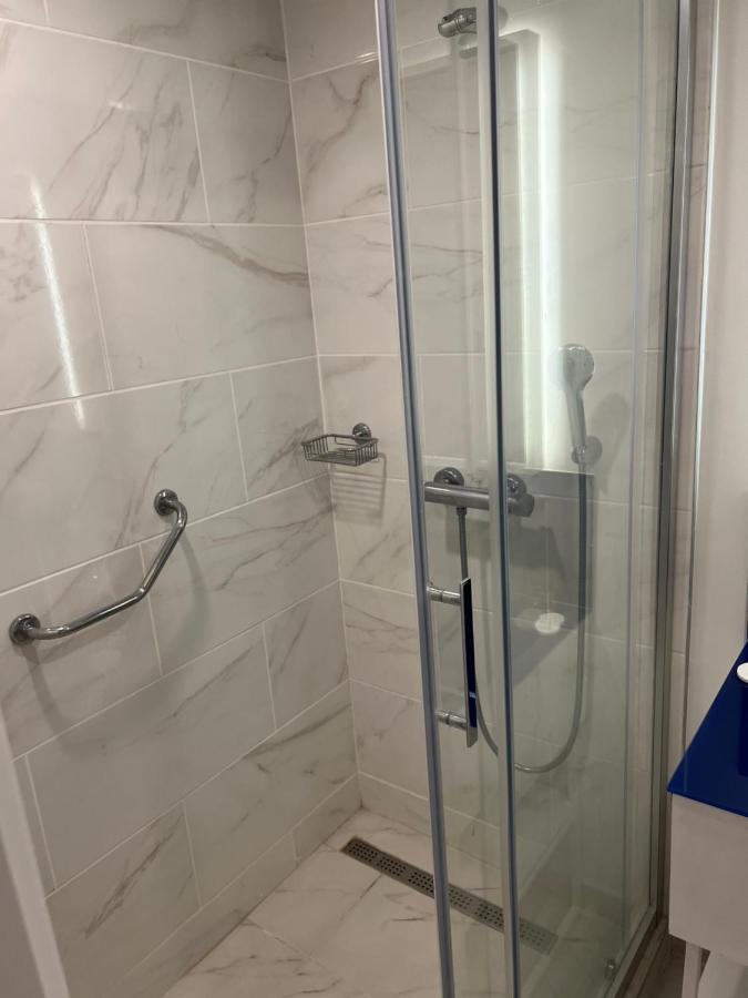 The Best Beach Aparthotel Orbi City Батуми Екстериор снимка